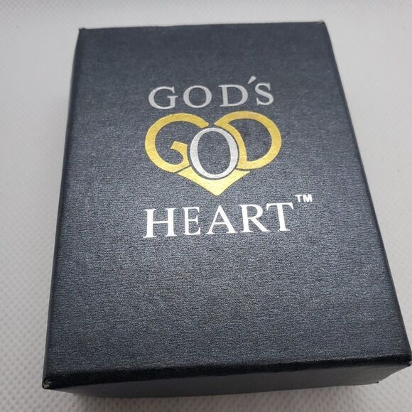 NIB God's Heart Silver & Gold Necklace - Picture 5 of 5